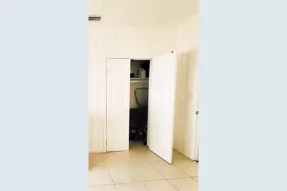 203 Melton Drive, Fort Pierce, FL 34982 - Photo 11