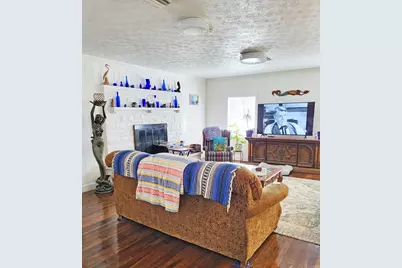 203 Melton Drive, Fort Pierce, FL 34982 - Photo 7