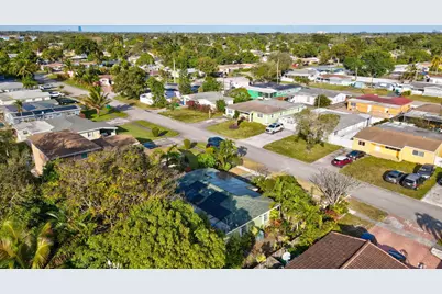 2400 Desoto Drive, Miramar, FL 33023 - Photo 35