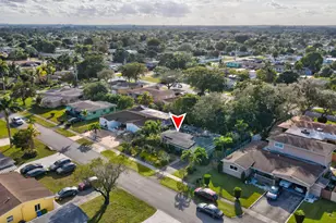 2400 Desoto Dr, Miramar, FL 33023 - Photo 29