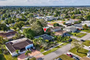 2400 Desoto Dr, Miramar, FL 33023 - Photo 29