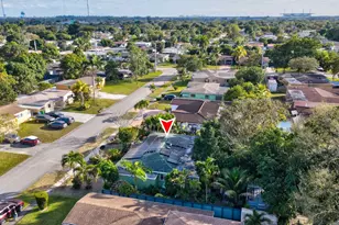 2400 Desoto Dr, Miramar, FL 33023 - Photo 35