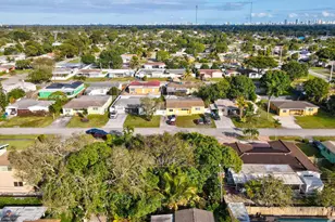 2400 Desoto Dr, Miramar, FL 33023 - Photo 33