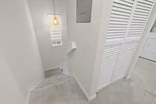 6052 SW 19th St, Pompano Beach, FL 33068 - Photo 9