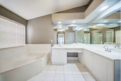 5540 Muirfield Village Circle, Lake Worth, FL 33463 - Photo 17