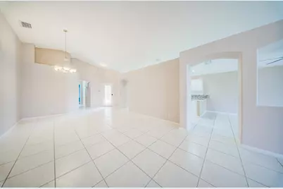 5540 Muirfield Village Circle, Lake Worth, FL 33463 - Photo 7