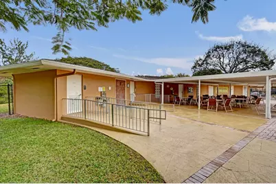 60 Camden C, West Palm Beach, FL 33417 - Photo 41