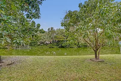 60 Camden C, West Palm Beach, FL 33417 - Photo 31