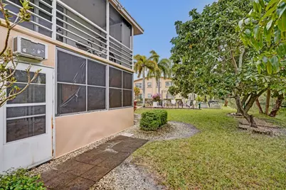 60 Camden C, West Palm Beach, FL 33417 - Photo 27