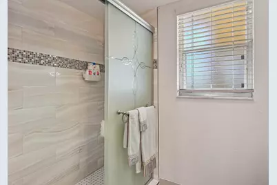 3951 Via Poinciana #516, Lake Worth, FL 33467 - Photo 15