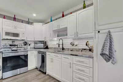 279 Flanders #F, Delray Beach, FL 33484 - Photo 9