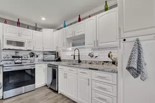 279 Flanders, Delray Beach, FL 33484 - Photo 9