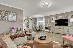 279 Flanders, Delray Beach, FL 33484 - Photo 5