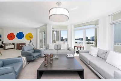 300 SE 5th Avenue #6110, Boca Raton, FL 33432 - Photo 3