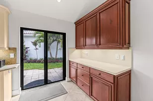 5061 Via De Amalfi Dr, Boca Raton, FL 33496 - Photo 13