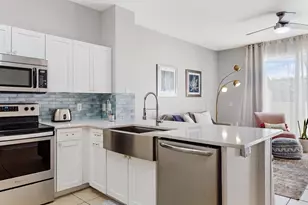 7650 Sir Kaufmann Ct, Kissimmee, FL 34747 - Photo 5