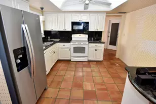 18101 Grove Ave, Boca Raton, FL 33498 - Photo 11