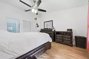 9428 Swansea Ln, West Palm Beach, FL 33411 - Photo 15