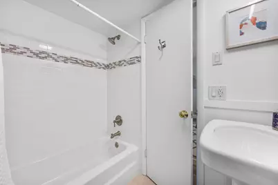 231 E Lantana Road #402, Lantana, FL 33462 - Photo 17