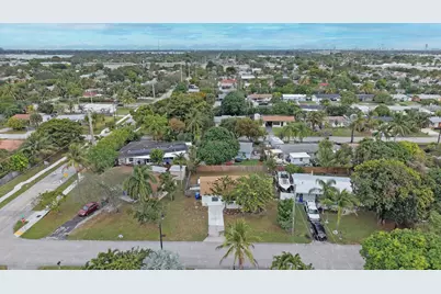 1511 NE 32nd Court, Pompano Beach, FL 33064 - Photo 25