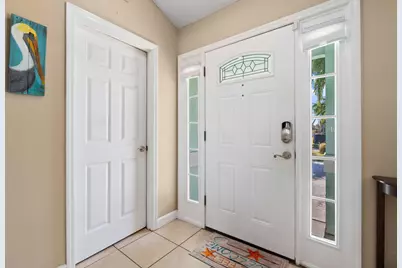 212 Deerwood Lane, Fort Pierce, FL 34947 - Photo 7