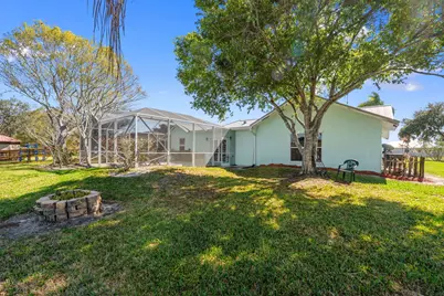 212 Deerwood Lane, Fort Pierce, FL 34947 - Photo 41