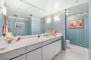 100 Lakeshore Dr, Juno Beach, FL 33408 - Photo 23