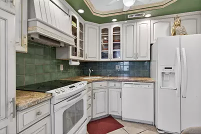 301 N Ocean Boulevard #1006, Pompano Beach, FL 33062 - Photo 3