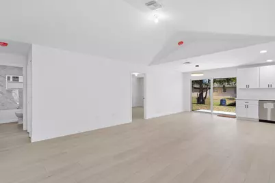 4556 49th Avenue, Vero Beach, FL 32967 - Photo 9