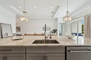 10036 Seagrass Wy, Palm Beach Gardens, FL 33412 - Photo 11