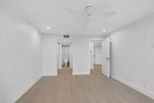 7835 Lakeside Blvd, Boca Raton, FL 33434 - Photo 13