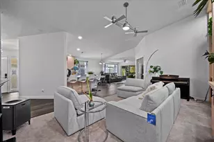 205 Brier Cir, Jupiter, FL 33458 - Photo 9