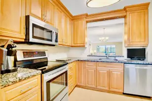 6065 Pointe Regal Circle, Delray Beach, FL 33484 - Photo 19