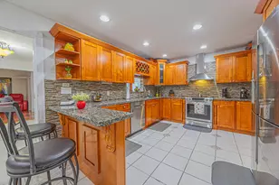 11351 Mellow Ct, Royal Palm Beach, FL 33411 - Photo 7