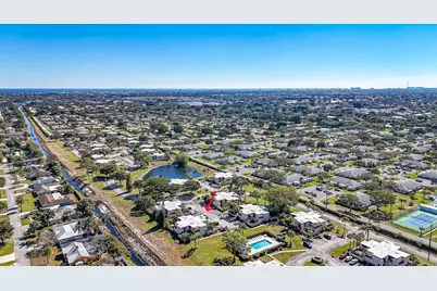 3935 Village Drive #C, Delray Beach, FL 33445 - Photo 19