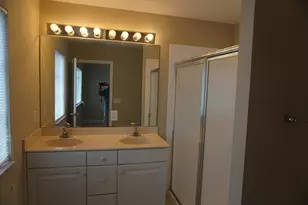 1987 Nassau Dr, Riviera Beach, FL 33404 - Photo 9