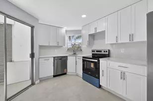 3590 Via Poinciana, Lake Worth, FL 33467 - Photo 27