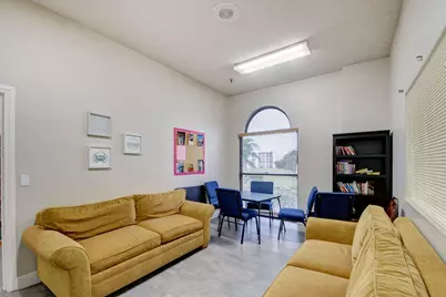 3590 Via Poinciana #202, Lake Worth, FL 33467 - Photo 59