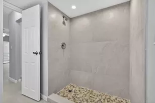 3590 Via Poinciana, Lake Worth, FL 33467 - Photo 45