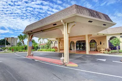 3590 Via Poinciana #202, Lake Worth, FL 33467 - Photo 49
