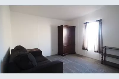 334 Seahorse Terrace, Fort Pierce, FL 34982 - Photo 9