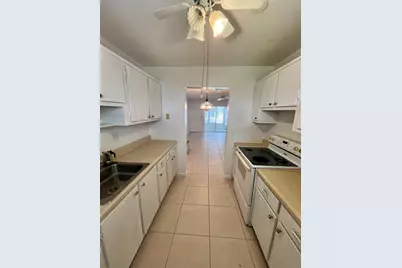 101 Leisure Lake Circle #109, Boynton Beach, FL 33426 - Photo 13