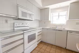 2835 SW 6th St, Delray Beach, FL 33445 - Photo 9