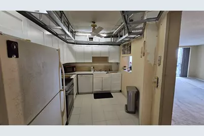 3051 N Course Drive #605, Pompano Beach, FL 33069 - Photo 7