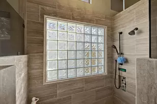 207 Sunset Bay Ct, Palm Beach Gardens, FL 33418 - Photo 11