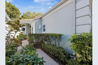 207 Sunset Bay Court, Palm Beach Gardens, FL 33418 - Photo 3