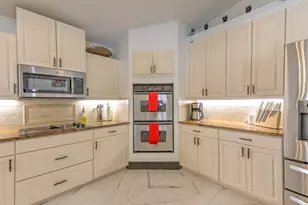 2725 SW Somber Rd, Port Saint Lucie, FL 34953 - Photo 19