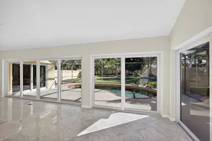 141 Cape Pointe Cir, Jupiter, FL 33477 - Photo 3