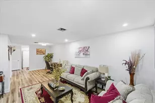 1017 Pheasant Run Dr, Fort Pierce, FL 34982 - Photo 13