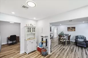 1017 Pheasant Run Dr, Fort Pierce, FL 34982 - Photo 19